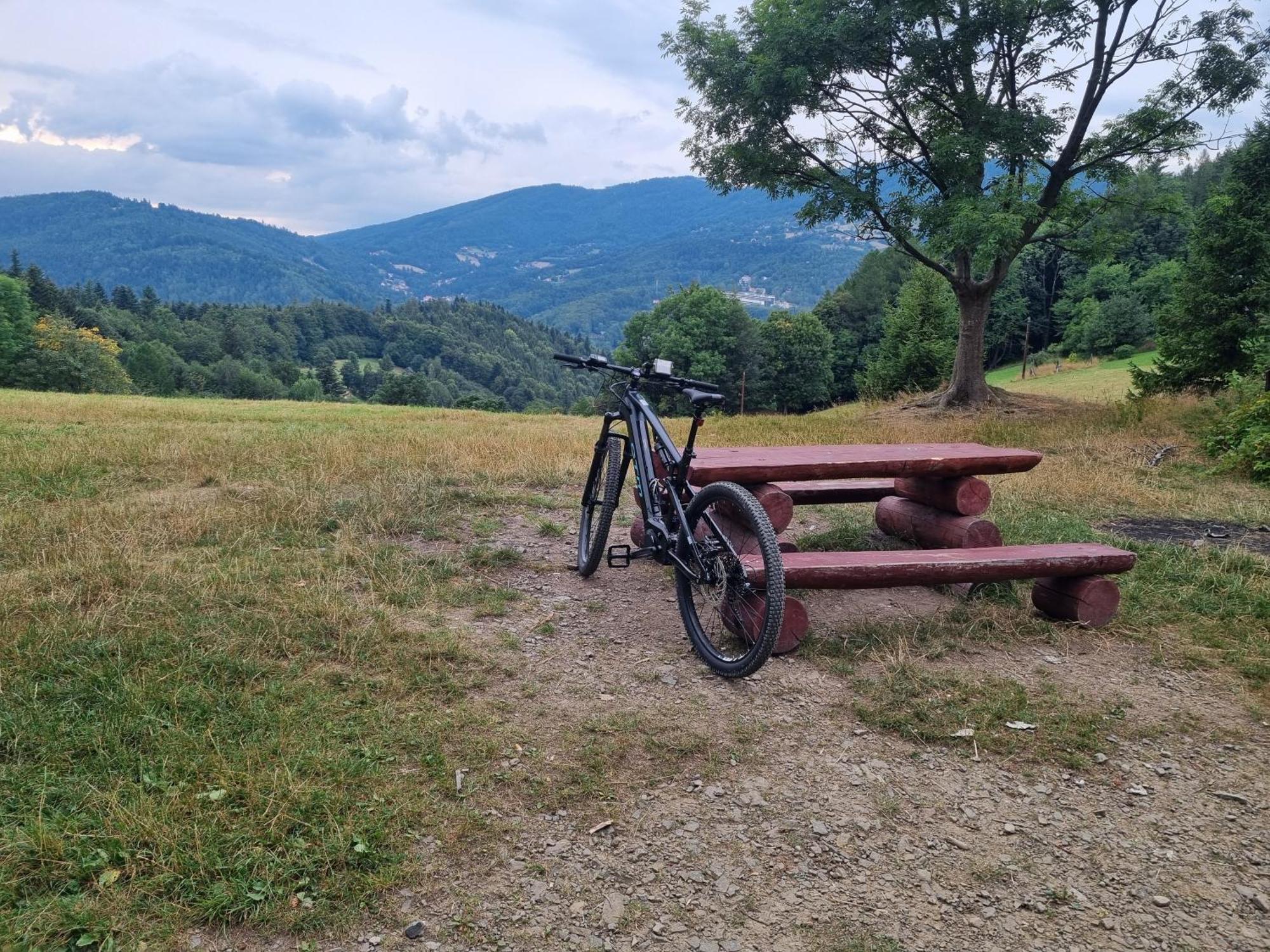 Apartament Elbrus Czyrna Szczyrk Wypozyczalnia Rowerow E-Bike Czyrna Szkola Narciarska & Wypozyczalnia Ski Serwis Экстерьер фото